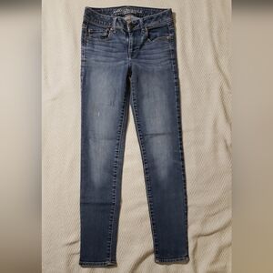 American Eagle Outfitters Women's Dark Blue straight leg Jeans